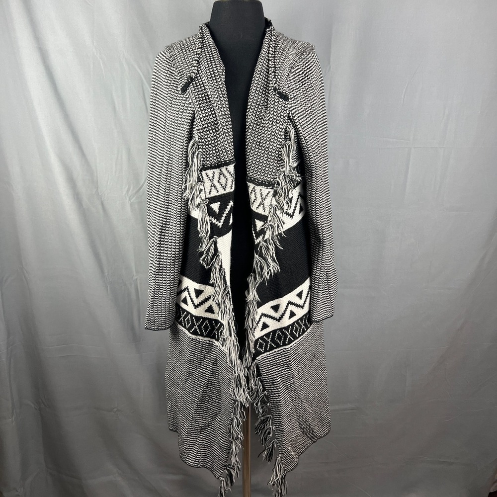BB Dakota Cardigan Women Medium Multicolor Aztec Print Knitted Open Front Fringe